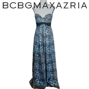 BCBGMaxAzria Strapless flowy Silk metallic Maxi dress